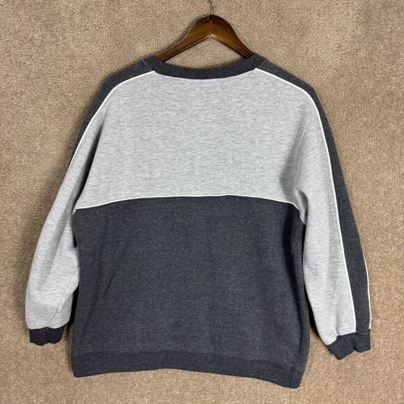 Disney Sweatshirt Womens Medium Gray 100 Acre Collection Winnie The Pooh Vintage - Picture 7 of 8